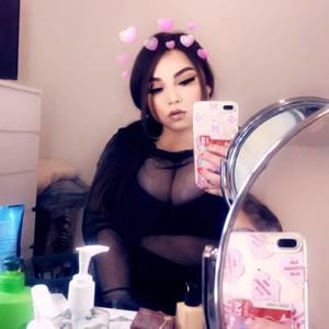 Meet your Posher, Nicole